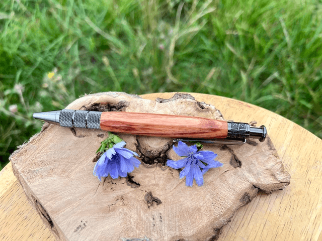 Stylo Ribbed clic bois de Rose
