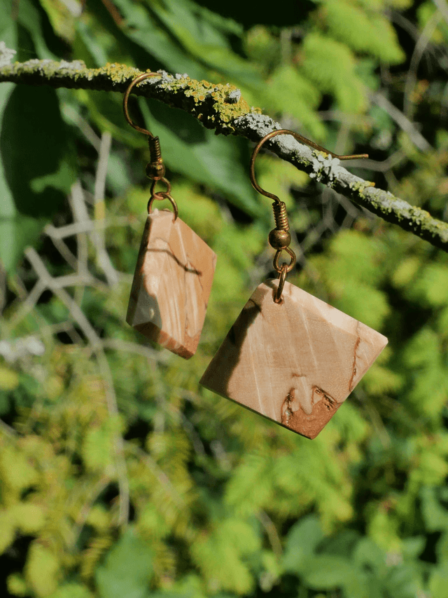 boucles d'oreilles en Bouleau madré