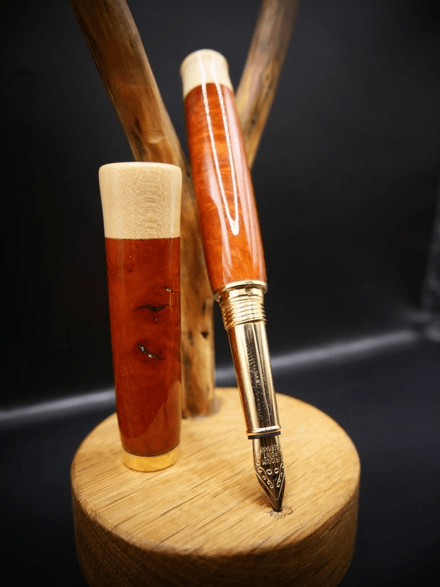 Stylo plume borgne racine de Bruyère